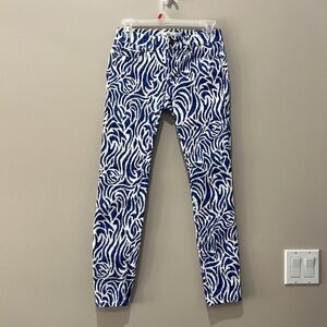 Vineyard Vines Blue and White Pants in size 0